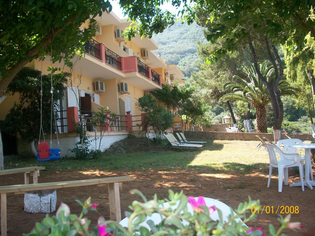 Apartamento Ermones Mare Exterior foto
